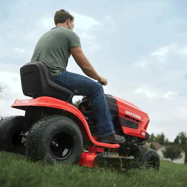 CRAFTSMAN T100 36-Inch 11.5 HP Gas Riding Lawn Mower Briggs & Stratton Engine Manual 7-Speed Transmission
